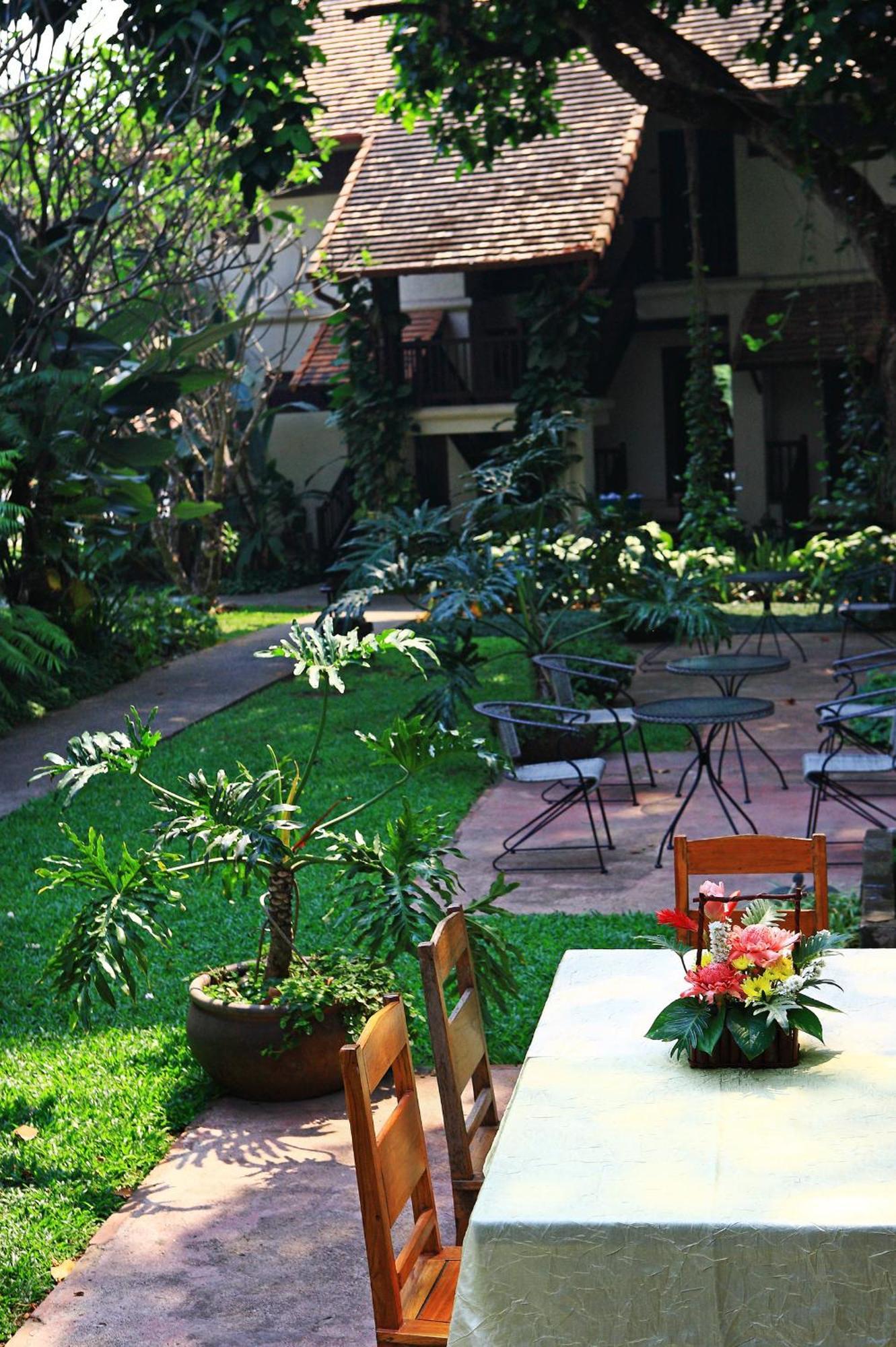 Lanna Dusita Riverside Boutique Resort Чіангмай Екстер'єр фото