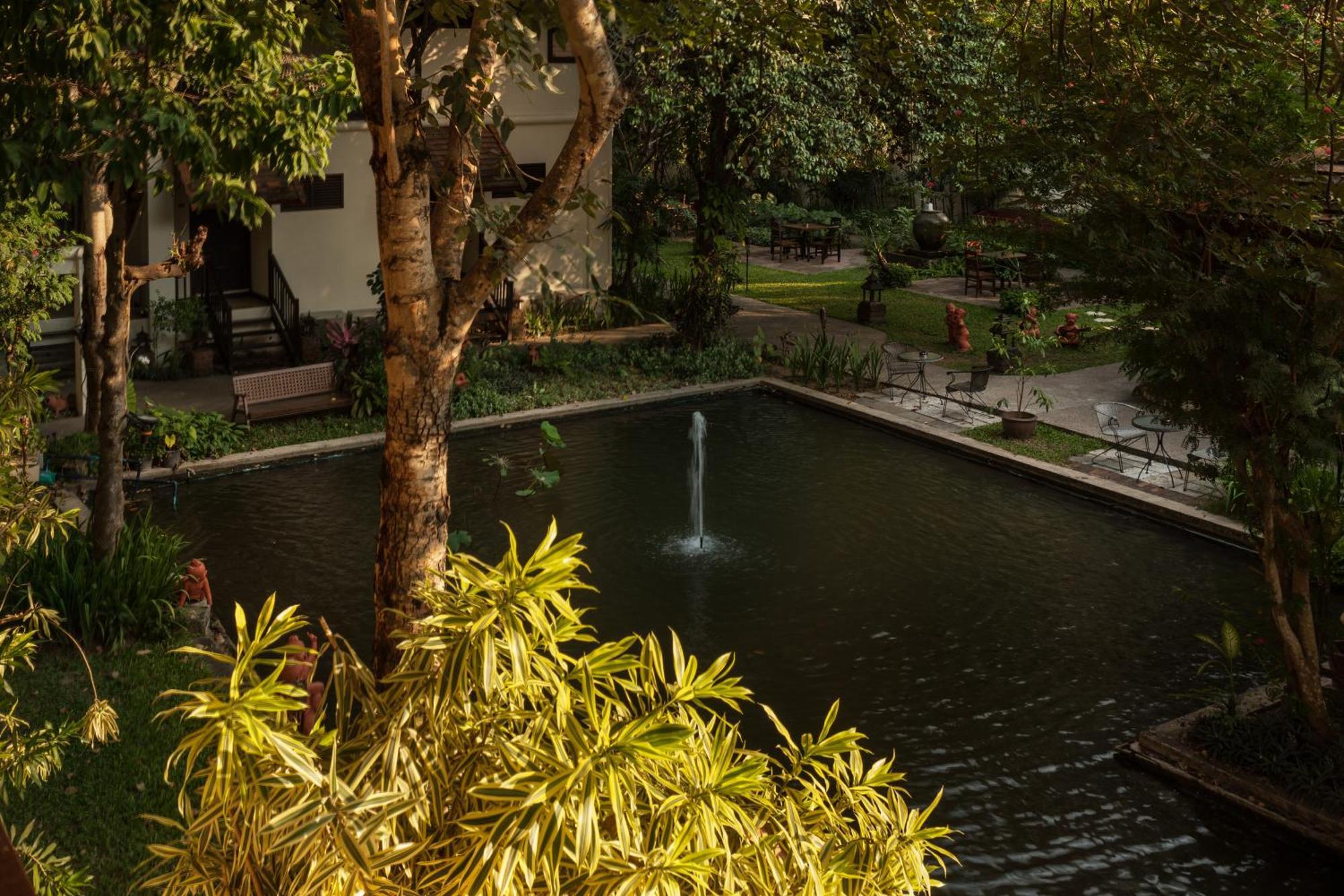 Lanna Dusita Riverside Boutique Resort Чіангмай Екстер'єр фото